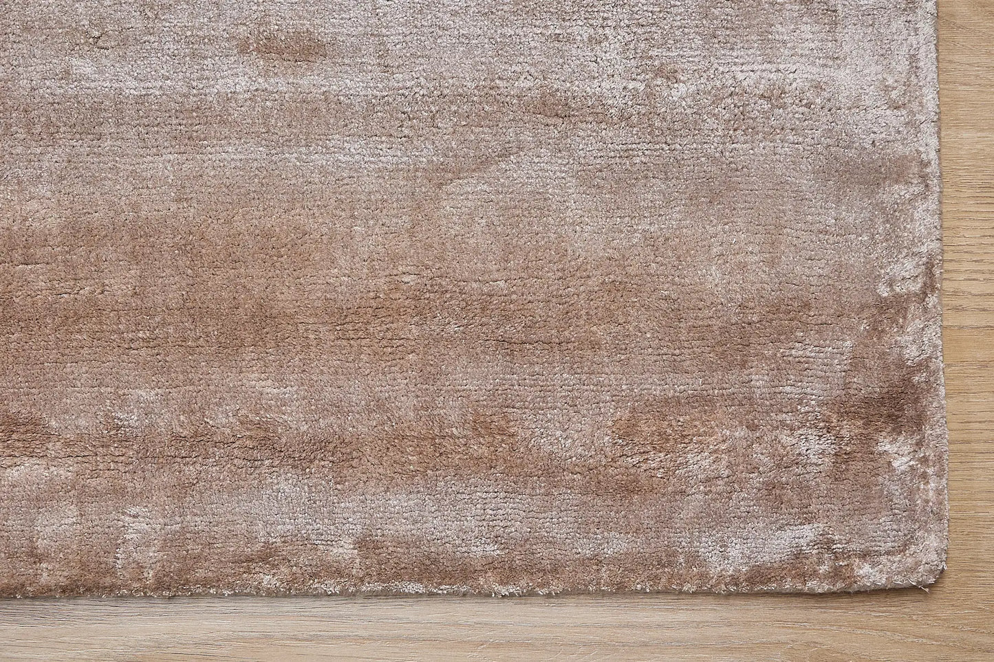 Tempo | Brown Rug