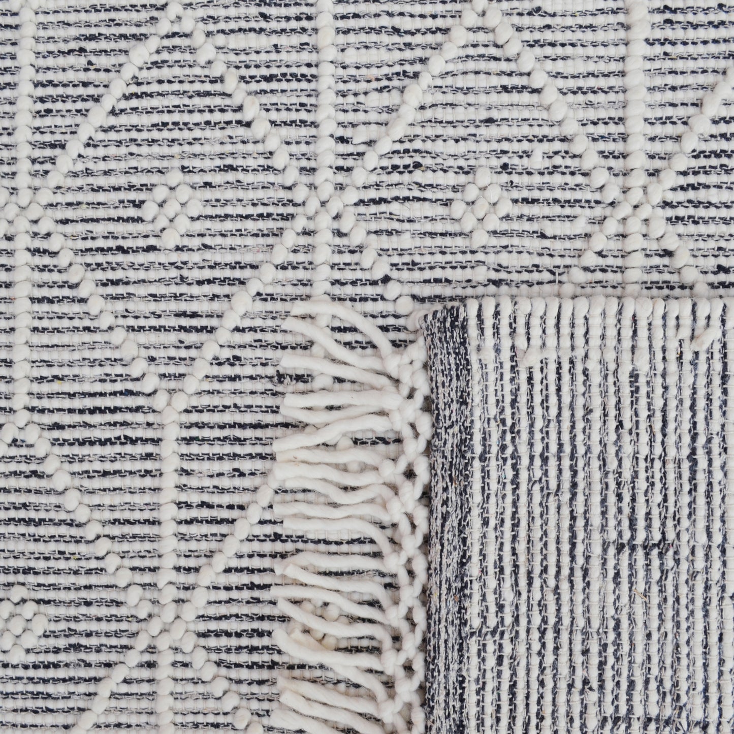 Aura Wool Rug