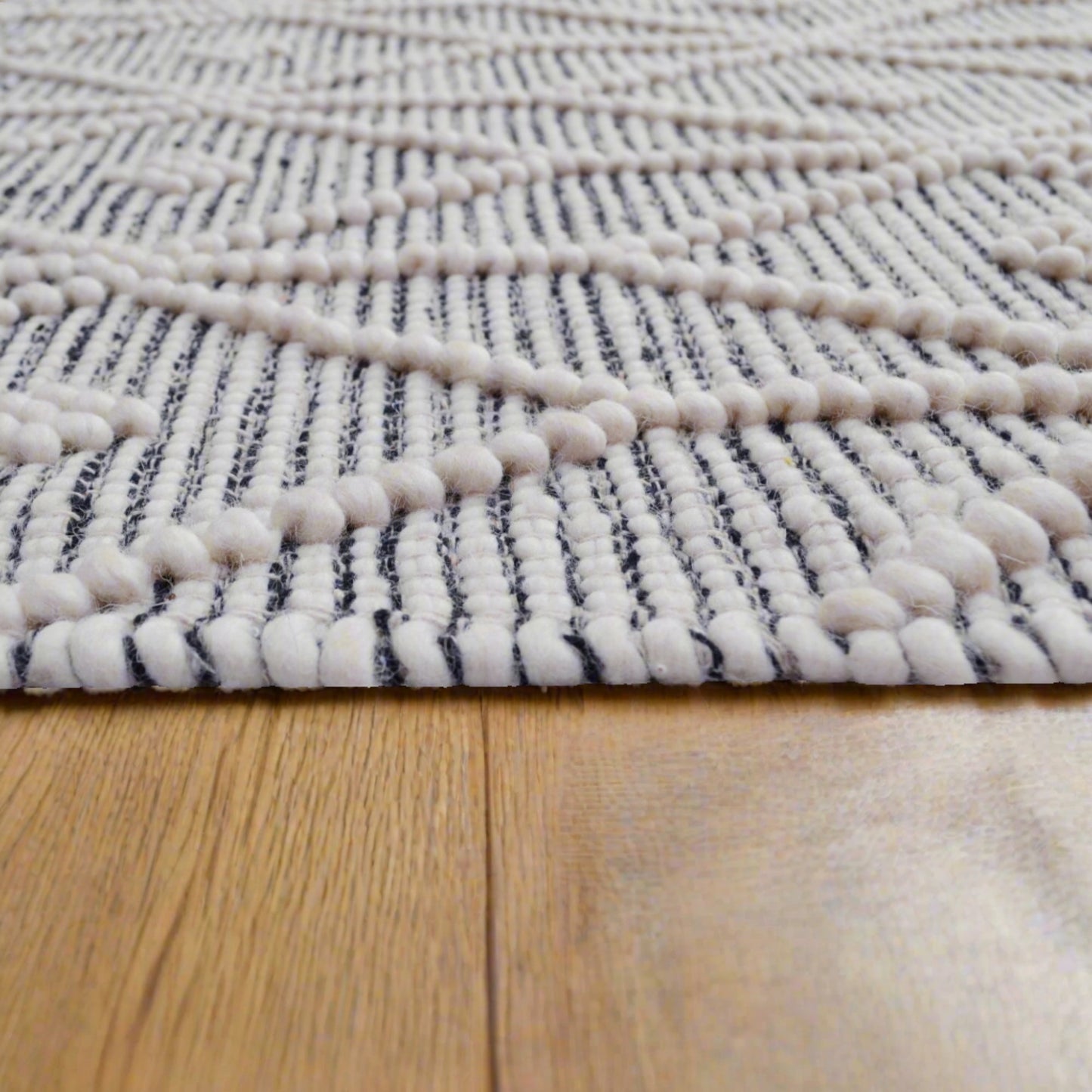 Aura Wool Rug